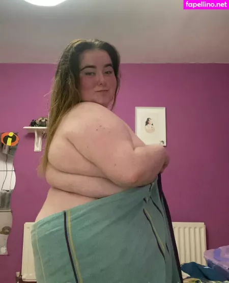Growing Piggy1305 OnlyFans Thumbnail #F6JxmWP4sL