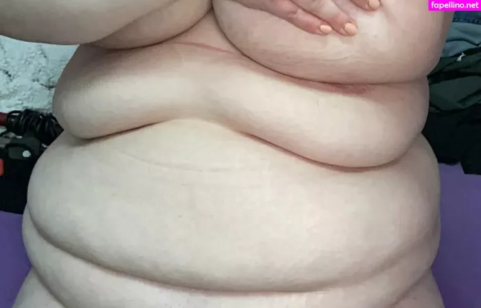 Growing Piggy1305 OnlyFans Thumbnail #GAFOSa79UX