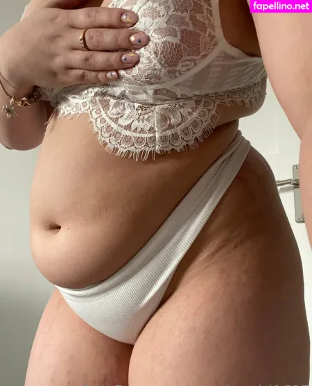 Growinggirl1617 OnlyFans Thumbnail #tGhEHQ3yRq
