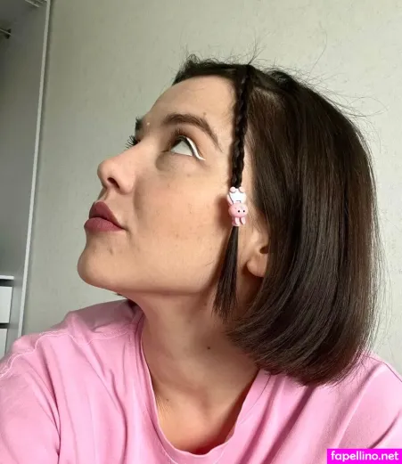 Grushechka OnlyFans Thumbnail #C2w2oScK1X