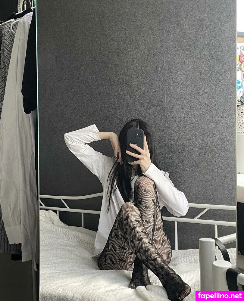 868833525, grystnaya____, matreshkaa,   Nude Leaked OnlyFans Photo #AjC8i04iKM