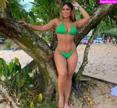 Guimaraess1 OnlyFans Thumbnail #ZzX9E1W4jA