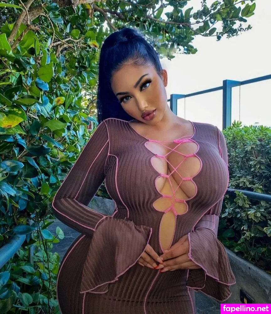 ben.floraa, gul bahari, gul_bahari Nude Leaked OnlyFans Photo #zCfkP6aLhd