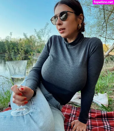 Gulia OnlyFans Thumbnail #xlXJLBrP8Q