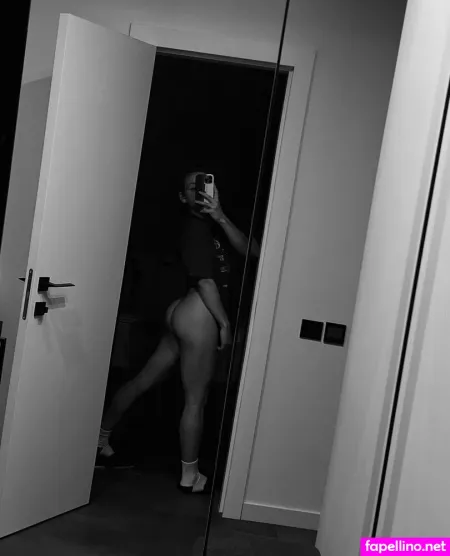 Gulias OnlyFans Thumbnail #T5lzLy3zZv