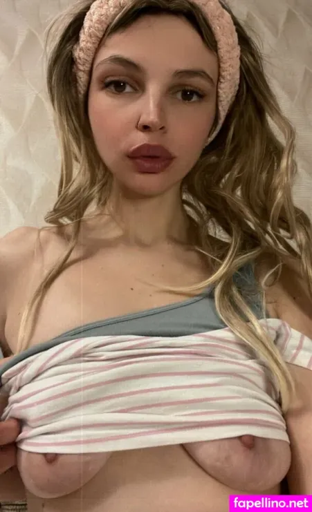 Gunjelika Of OnlyFans Thumbnail #mFKx9H54T1
