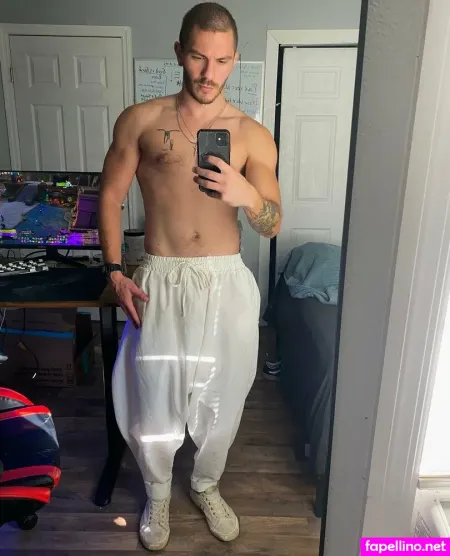 Gunterbody OnlyFans Thumbnail #klsgW67nna