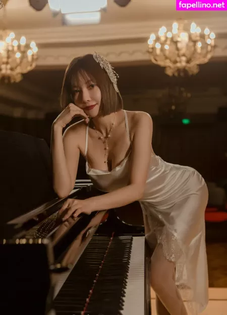 Guoer0212 OnlyFans Thumbnail #Ne4jtp1J44