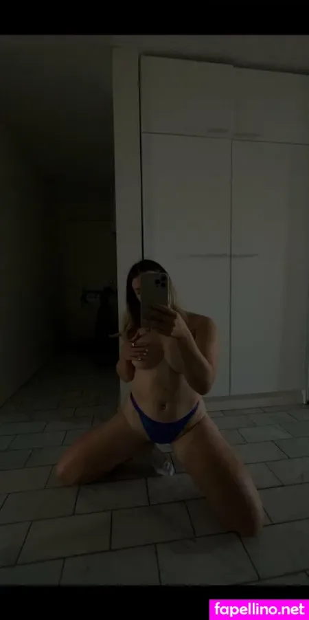 Gurlbackdoor OnlyFans Thumbnail #Vmab0BEX43