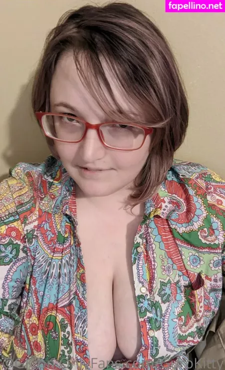 Gurokitty OnlyFans Thumbnail #J2yuNI5miy