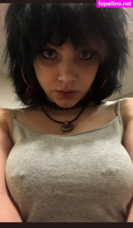 Guttergirlgab OnlyFans Thumbnail #VcmxOfkwWN