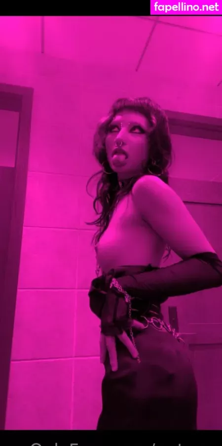 Gutwax OnlyFans Thumbnail #gxalFEdDaK