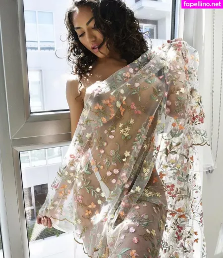 Gwen Singer OnlyFans Thumbnail #tOcmaXKw4S