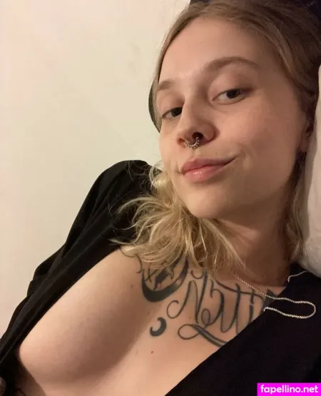 Gwen Stacy OnlyFans Thumbnail #zMD20uLkLP