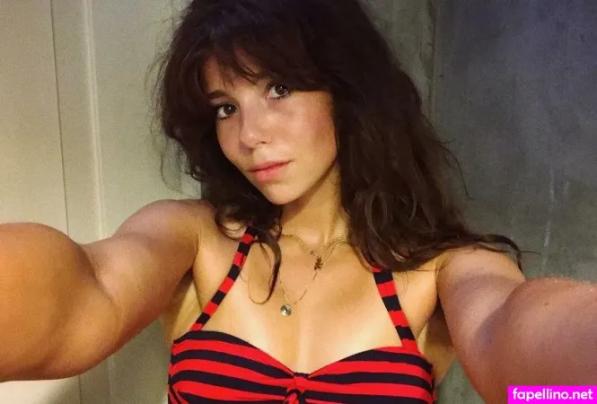 Gwen Van Poorten OnlyFans Thumbnail #tiRc0chylO