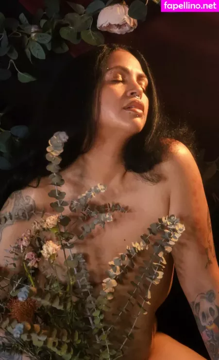 Gwenhoney OnlyFans Thumbnail #2T4ifHYlYz