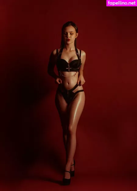 Gwenhoney OnlyFans Thumbnail #ql6KxfEtPv