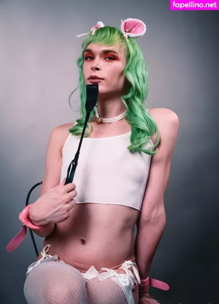 Gwenphoenix OnlyFans Thumbnail #PFHNPsnUwg