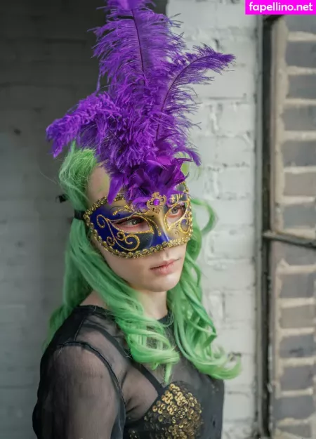 Gwenphoenix OnlyFans Thumbnail #YKnk2CNBHK