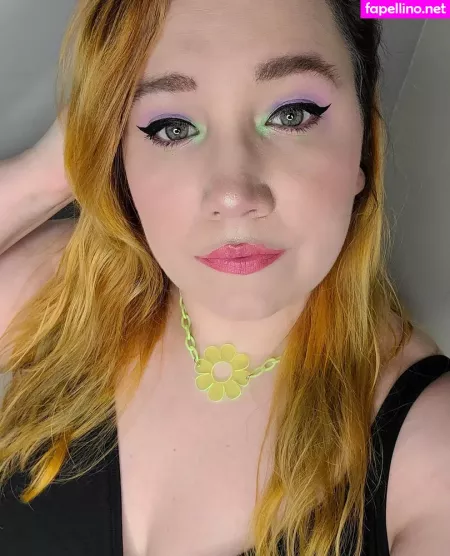 Gwenpie OnlyFans Thumbnail #MRrCTQXO3X