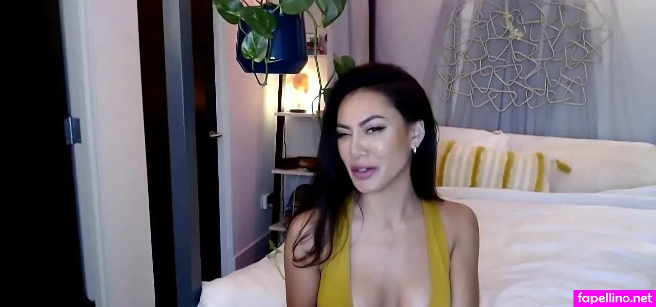 gwensinger Nude Leaked OnlyFans Photo #AAfK3u9hr2