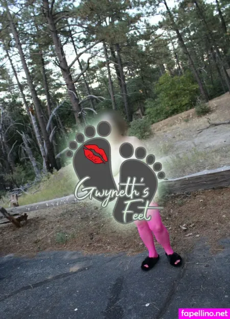 Gwyneths Feet OnlyFans Thumbnail #RLIfyKlqDH