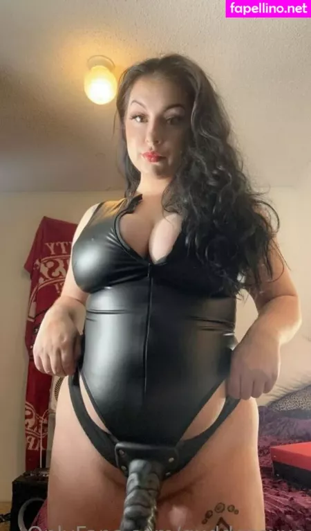 Gxddessxxo OnlyFans Thumbnail #UB2TlkX4xZ