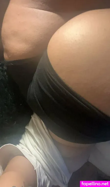 Gxxxxbrielle OnlyFans Thumbnail #Q9MTlyfs8B