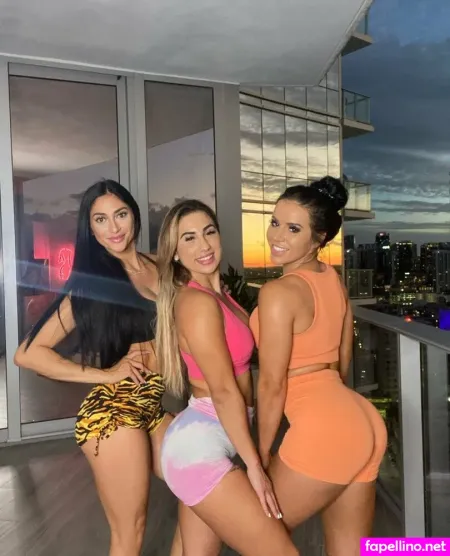 Gym Goddess OnlyFans Thumbnail #F06mK2ucsY