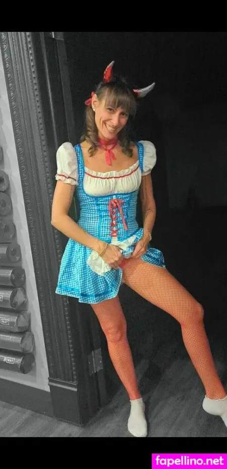 Gypsyhippievault OnlyFans Thumbnail #WDduzOv6YD