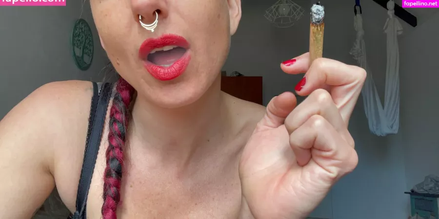 Gypsymayafree OnlyFans Thumbnail #B12c7fNqdQ