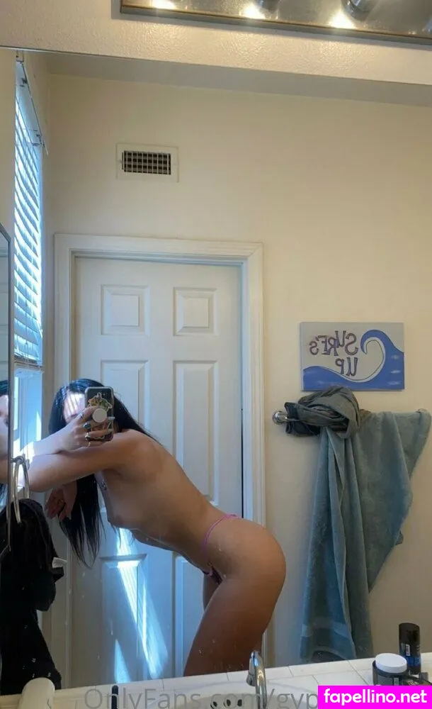 gypsyxxfeet, xogypsy_ Nude Leaked OnlyFans Photo #lXF8ydKCCK