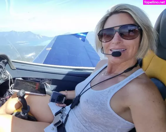Gyrocopter Girl OnlyFans Thumbnail #5c5VqBU7EJ