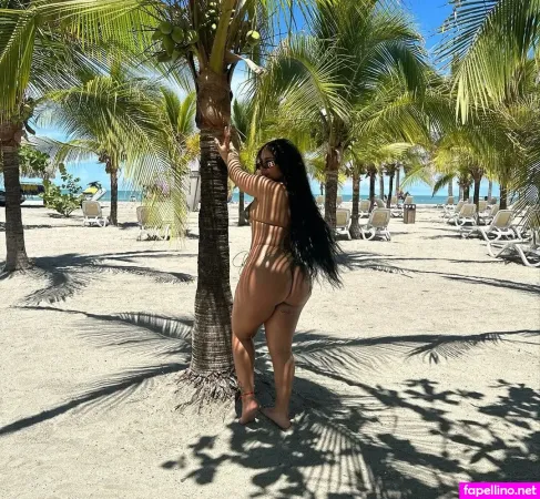 H Ennessi OnlyFans Thumbnail #uEDRZn3uKC