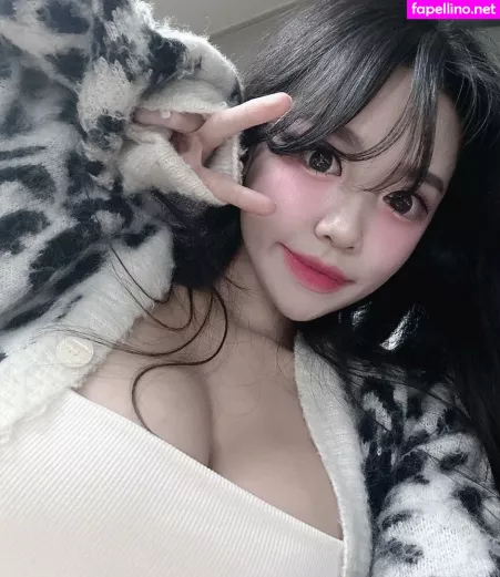 H Xee OnlyFans Thumbnail #FBT1QwxK41