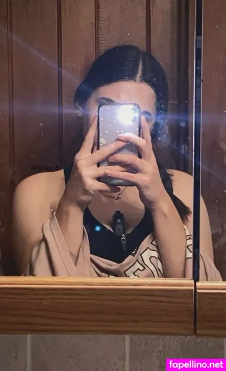 H0ney 8 OnlyFans Thumbnail #X42C1kxIg1