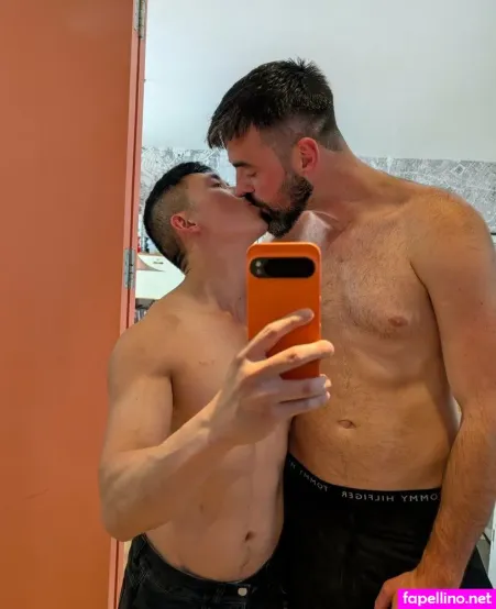 H0rnylondonlads OnlyFans Thumbnail #HtOSQGmhzc
