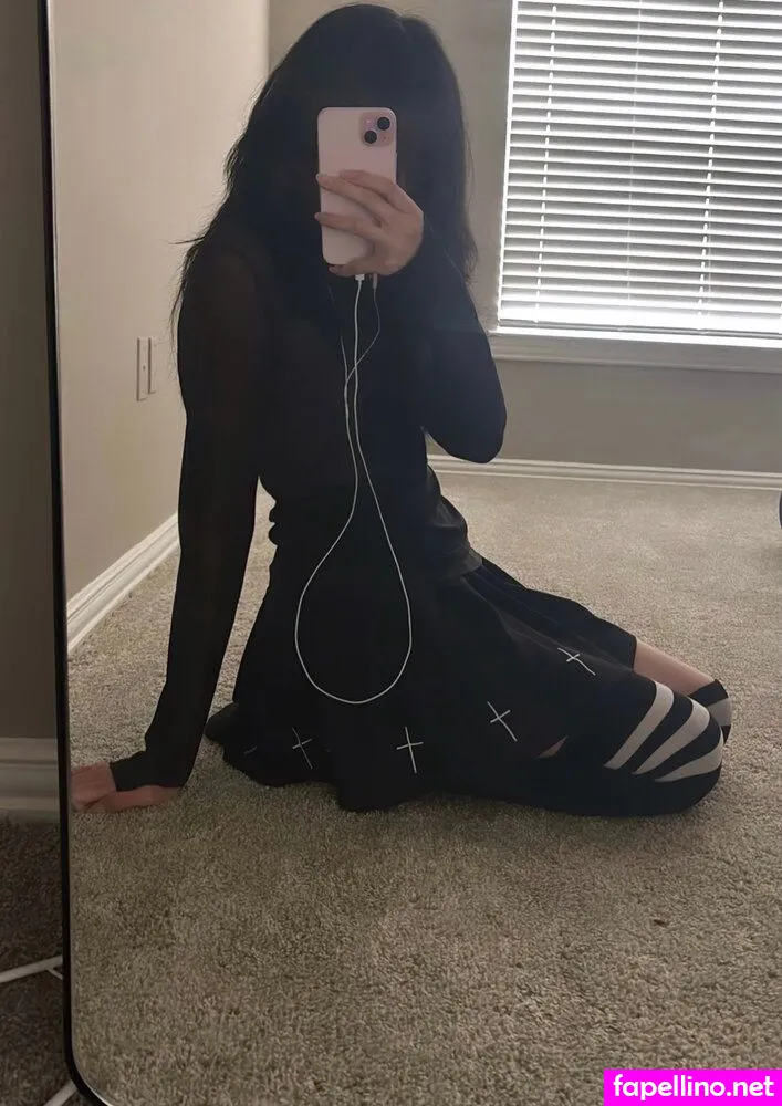 h3llsbrat Nude Leaked OnlyFans Photo #mexc1VugNY