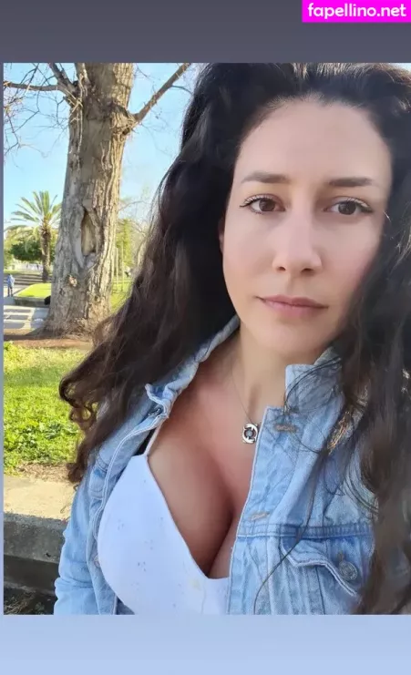 Hadar Simon OnlyFans Thumbnail #3mpWGTAgJ8