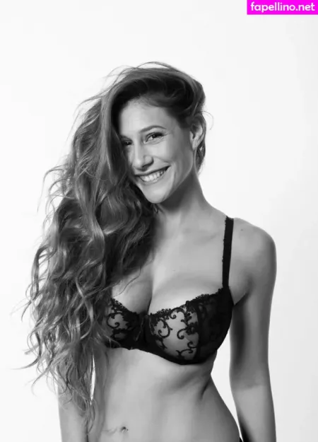 Hadar Simon OnlyFans Thumbnail #FuksJWeCmz