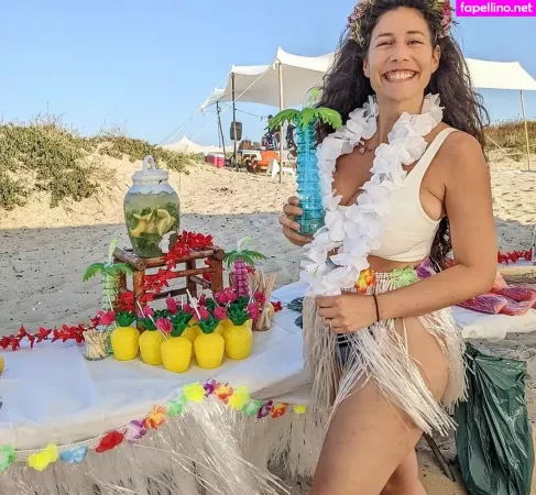 Hadar Simon OnlyFans Thumbnail #UICwqgHEeP