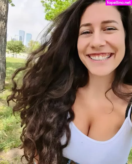 Hadar Simon OnlyFans Thumbnail #ZAyUaSOhLX