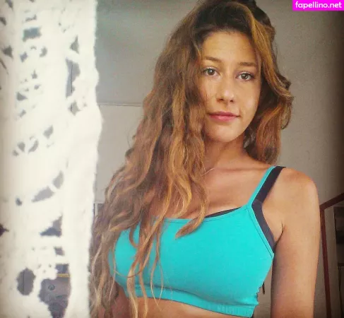 Hadar Simon OnlyFans Thumbnail #dgwh8FbaQG