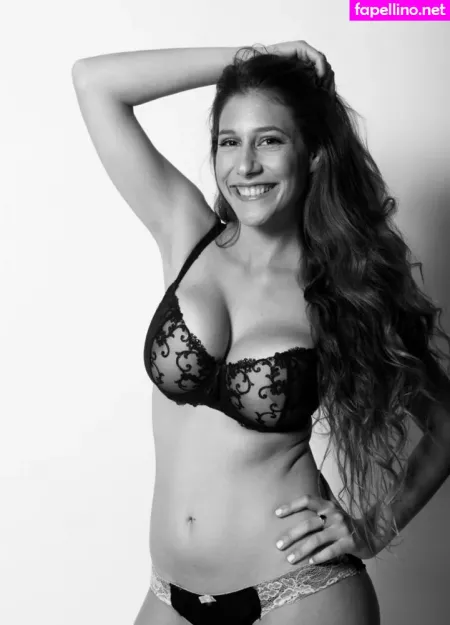 Hadar Simon OnlyFans Thumbnail #ghMchwPGNw