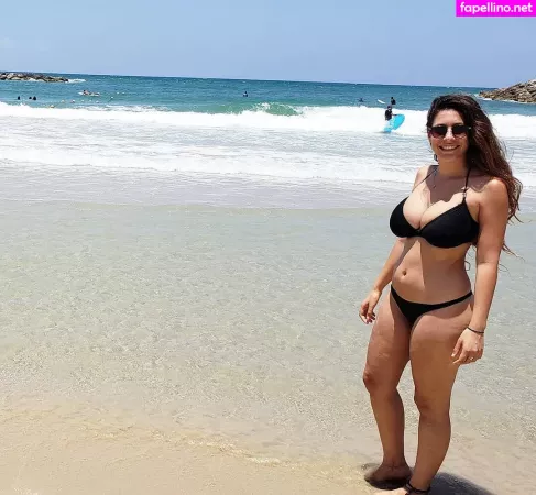 Hadar Simon OnlyFans Thumbnail #qGxzYfglOS