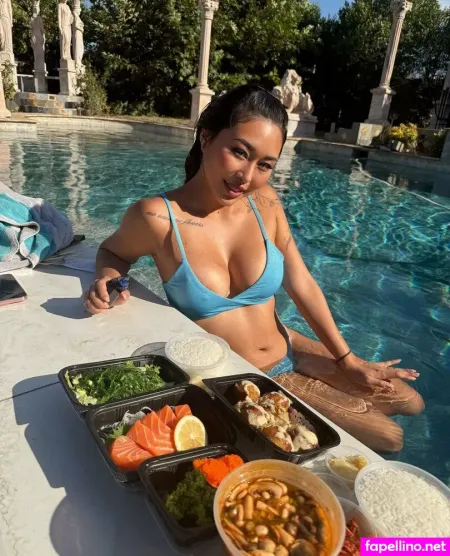 Haelee Moon OnlyFans Thumbnail #0Ma6NT7gJh