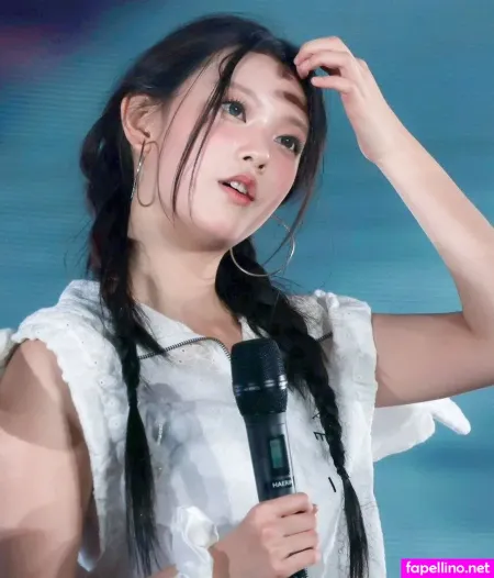 Haerin OnlyFans Thumbnail #ySH47bW8OS