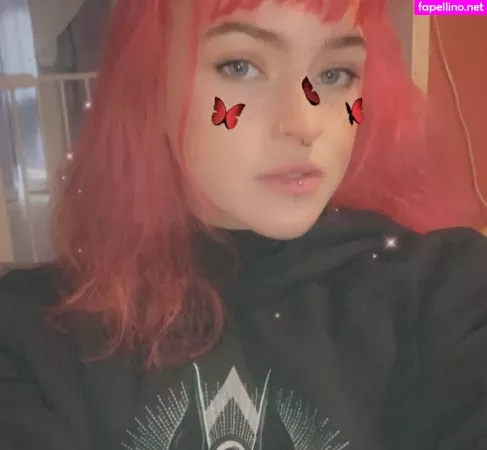 Hahahahelp Me OnlyFans Thumbnail #udzivzHMSE