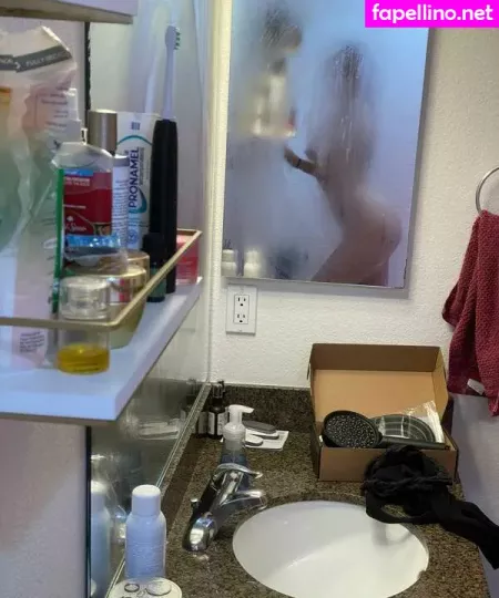 Haileeschwartz OnlyFans Thumbnail #0c0LFFFRzn