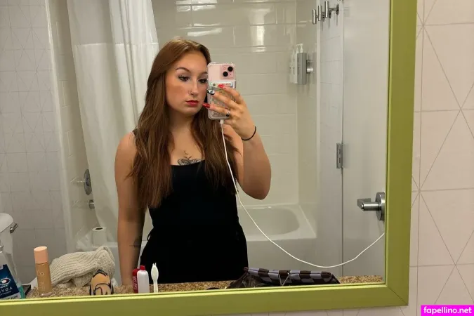 Hailei K OnlyFans Thumbnail #iGjmqFsVAr